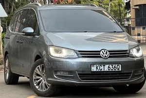 Volkswagen Touran 2012 Gray
