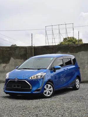 Toyota Sienta 1.5 Hybrid FWD (6-seater) 2019 Blue