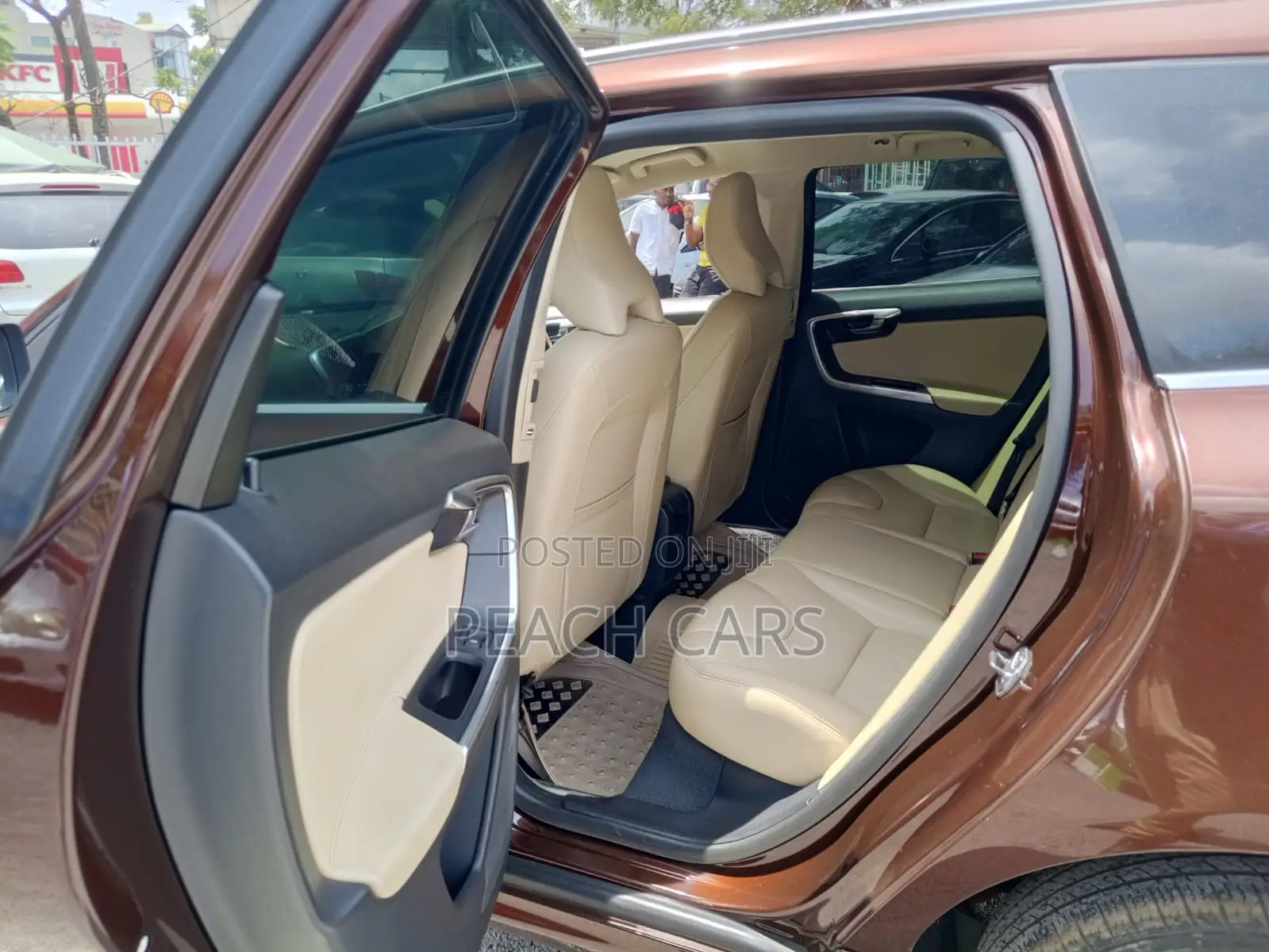 Volvo XC90 2015 Brown