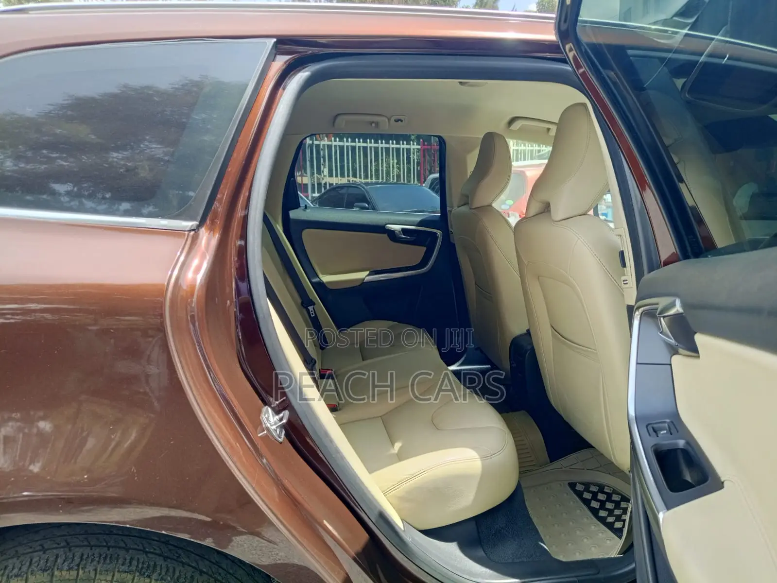 Volvo XC90 2015 Brown