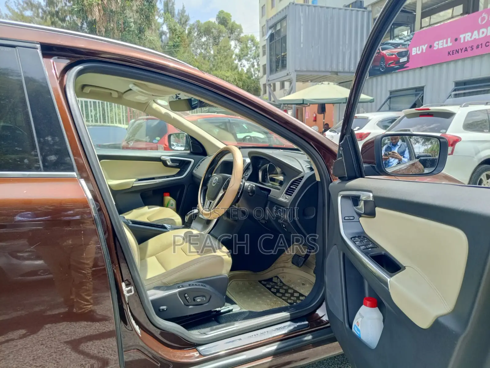 Volvo XC90 2015 Brown
