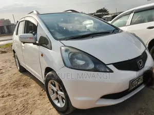 Honda Fit 2010 White