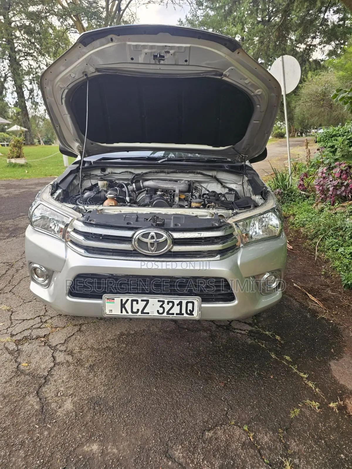 Toyota Hilux 2016 Silver