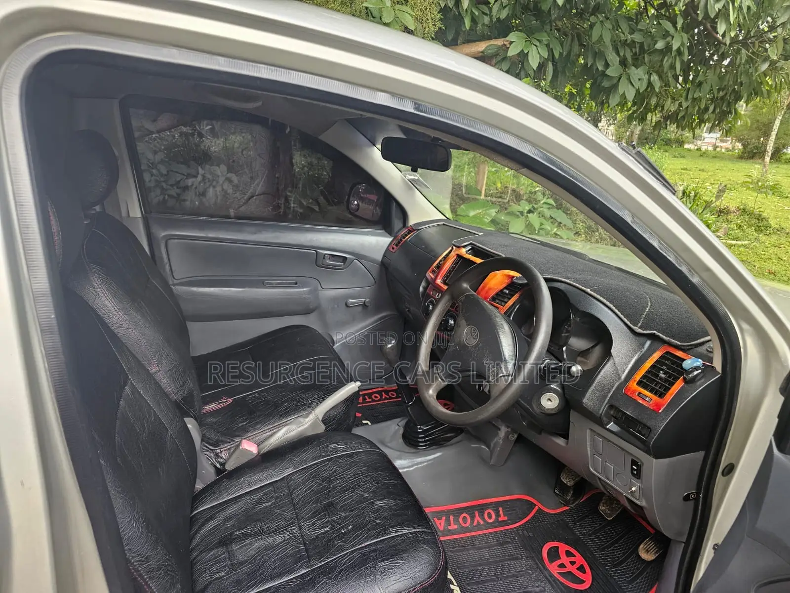 Toyota Hilux 2016 Silver