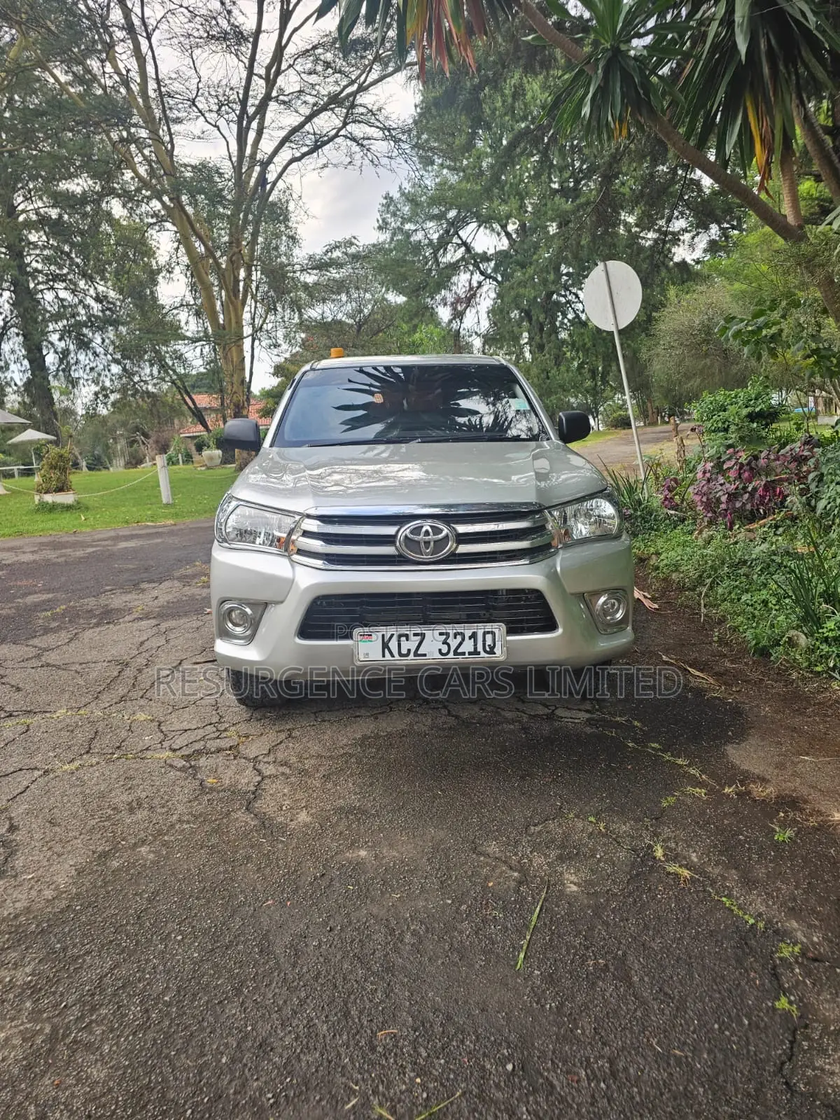 Toyota Hilux 2016 Silver