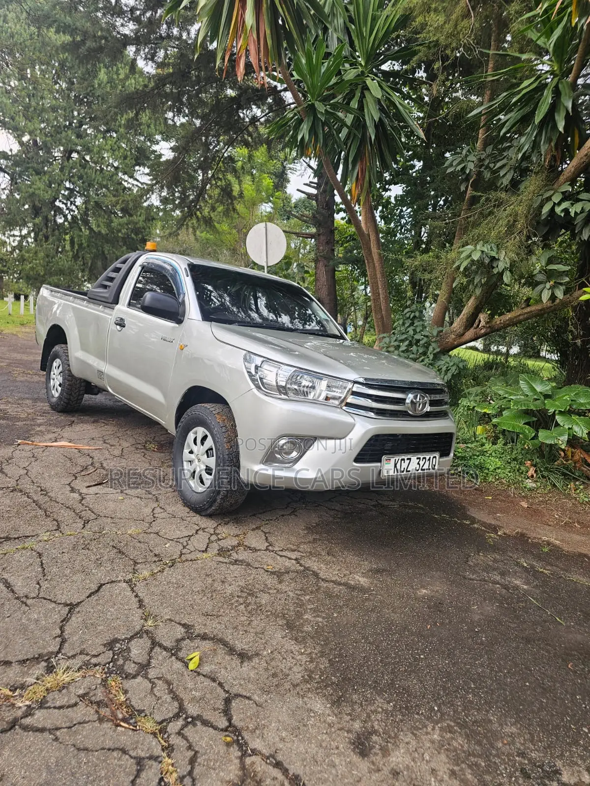 Toyota Hilux 2016 Silver