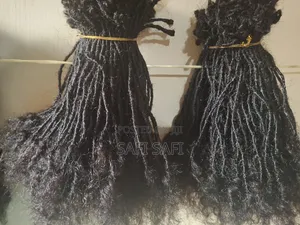 Artificial Sisters Locx and Human Hair Extension Sister Locx