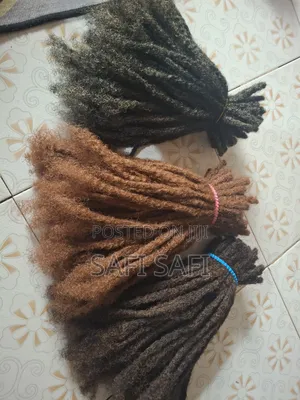 Artificial Sisters Locx and Human Hair Extension Sister Locx