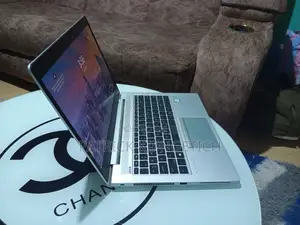 Laptop HP EliteBook 840 G6 8GB Intel Core Ultra 7 SSD 256GB