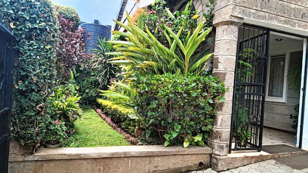 4bdrm Maisonette in Jambo Estate for sale - thumbnail 2