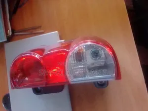 NV 200. Nissan Vanette Taillight