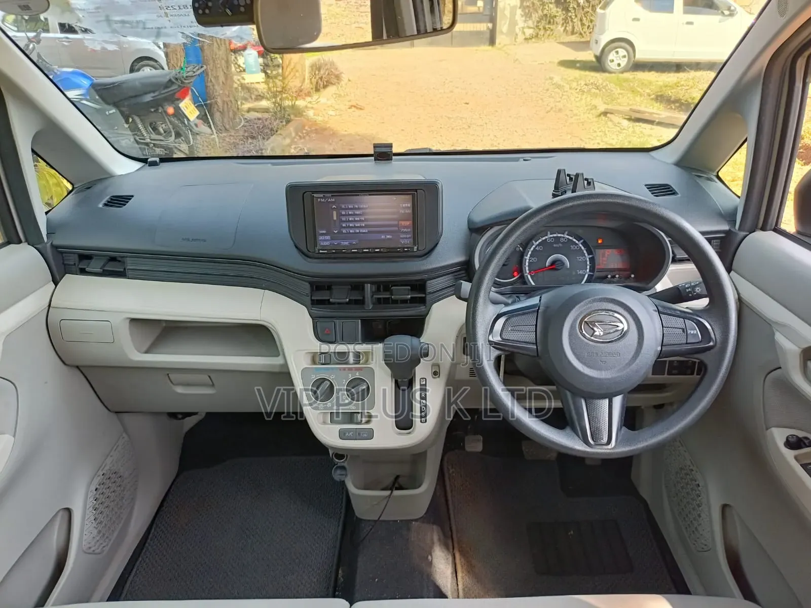 Daihatsu Move 2019 White