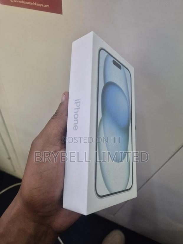 New Apple iPhone 15 256 GB Blue