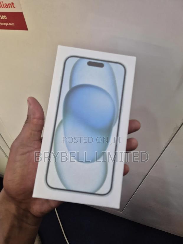 New Apple iPhone 15 256 GB Blue - thumbnail 2