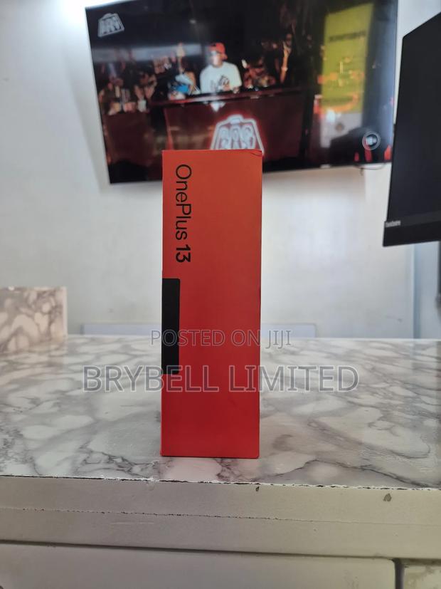 New OnePlus 13 512 GB White - thumbnail 4