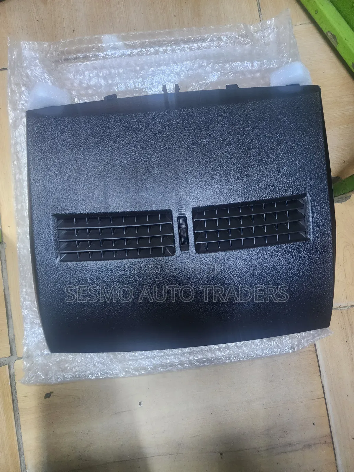 Vent Nissan Tiida