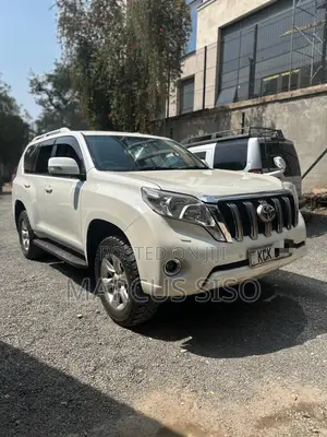 Toyota Land Cruiser Prado 2.7 i 2010 White
