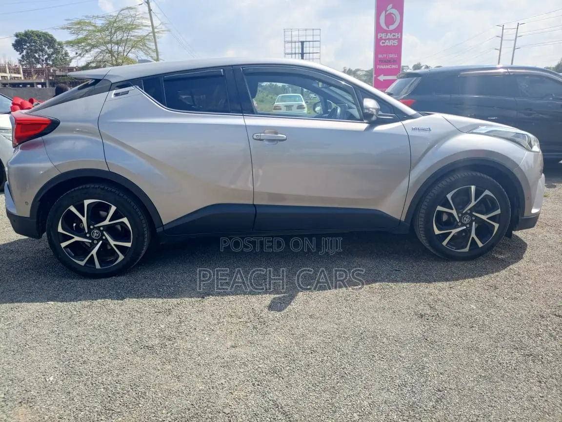 Toyota C-HR 2018 Silver