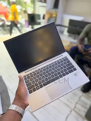 Laptop HP EliteBook 830 G7 8GB Intel Core i5 SSD 256GB