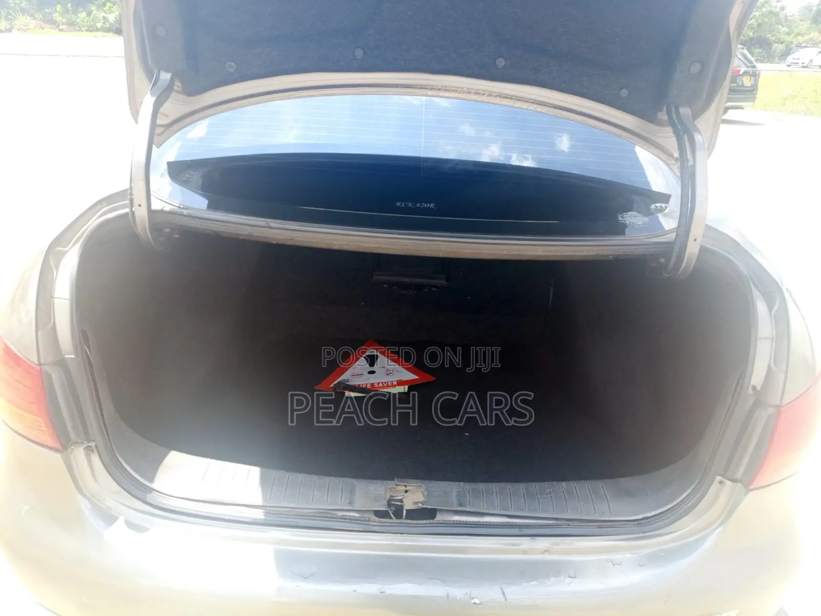 Nissan Bluebird 2009 Gray