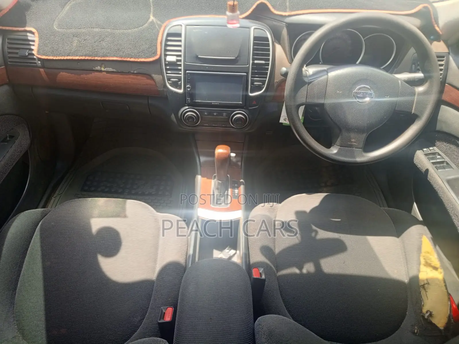 Nissan Bluebird 2009 Gray