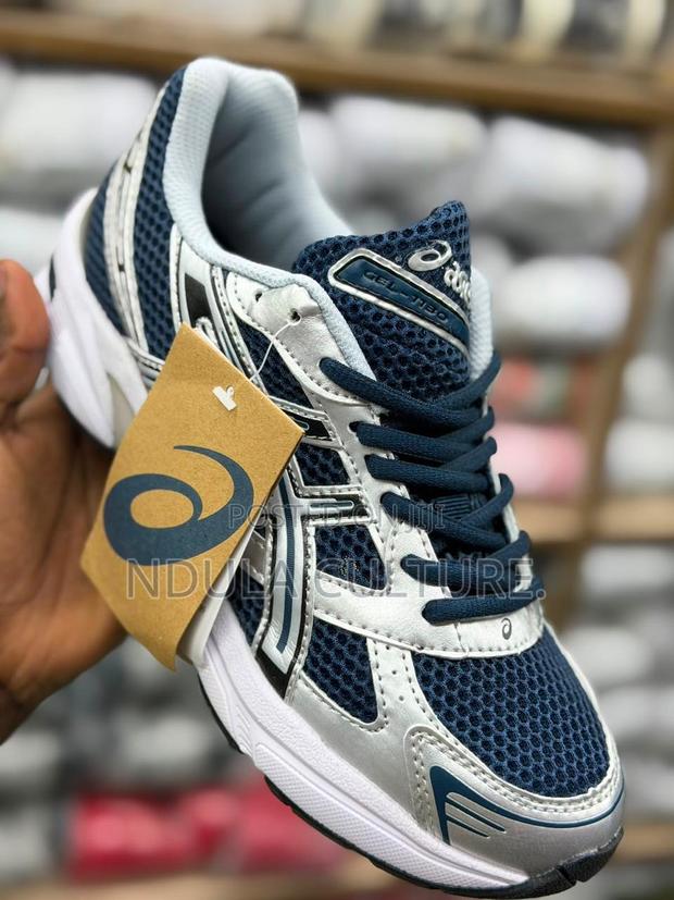 Asics Gel Kayano Sneakers - thumbnail 2