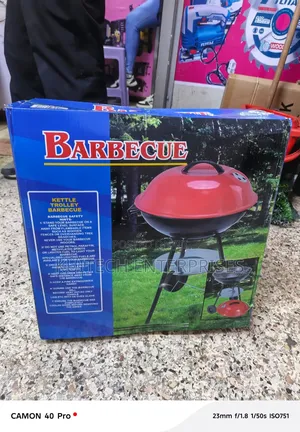 Charcoal Kettle Grill/ Kettle Trolley Barbecue