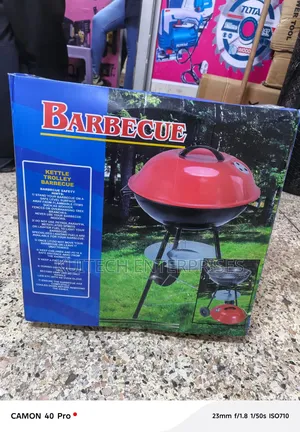 Charcoal Kettle Grill/ Kettle Trolley Barbecue