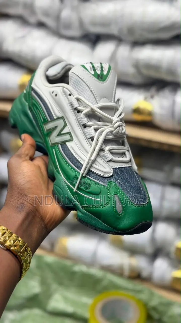 New Balance 1000