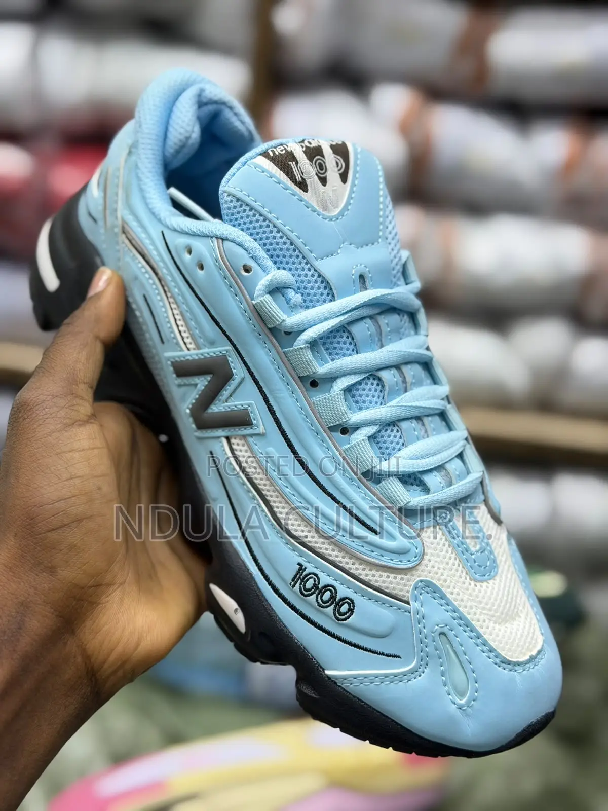 New Balance 1000