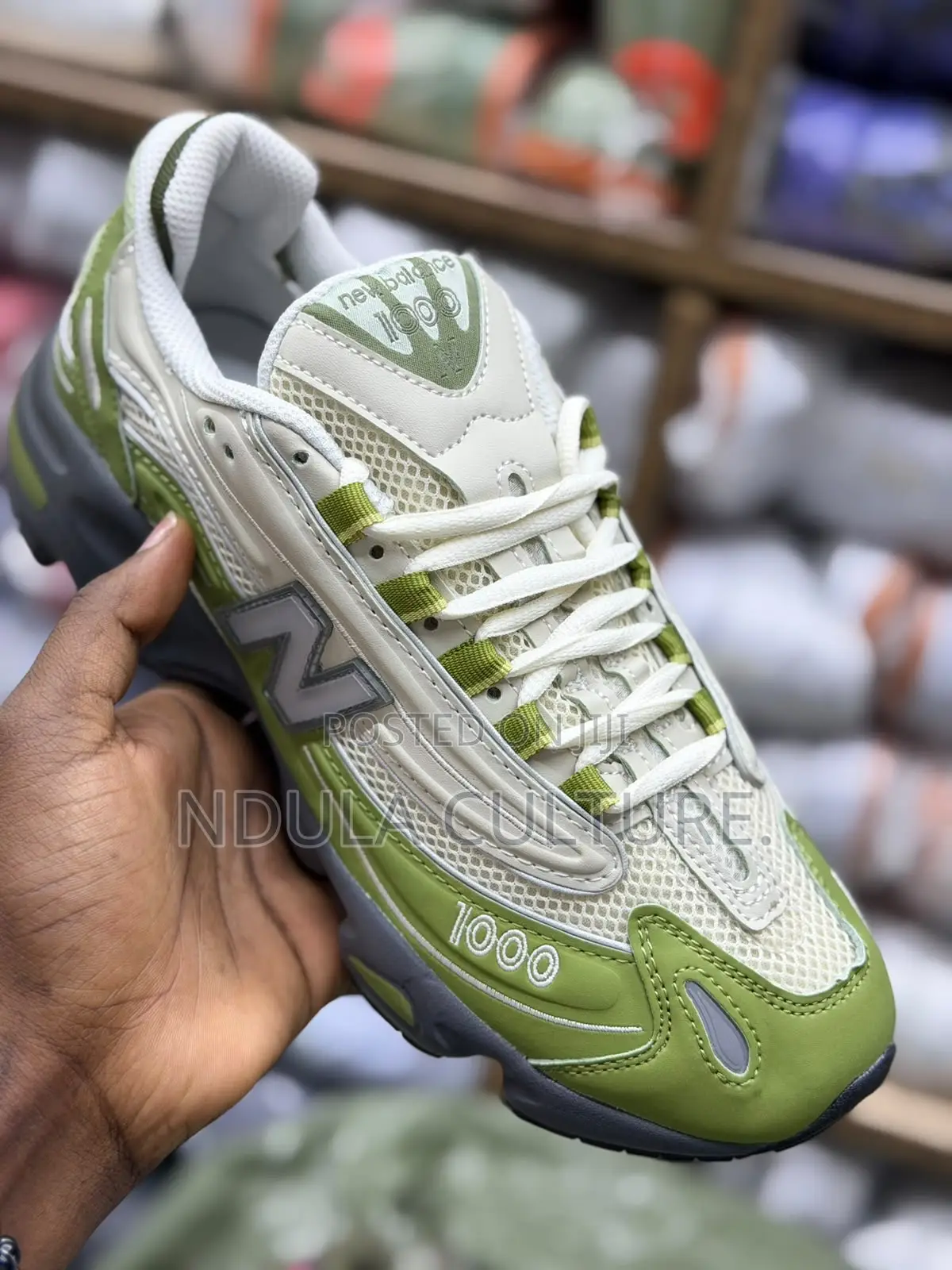 New Balance 1000