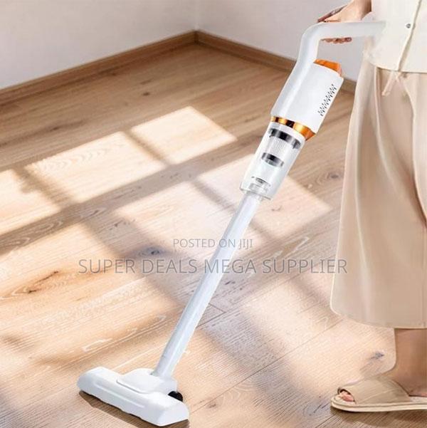 Space Saving Rechargeable Cordless Vacuum Cleaners