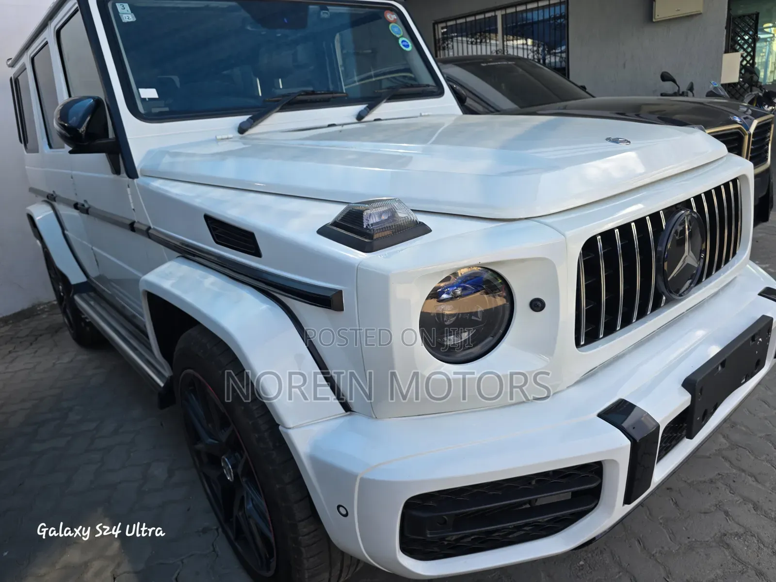 Mercedes-Benz G-Class 2019 White