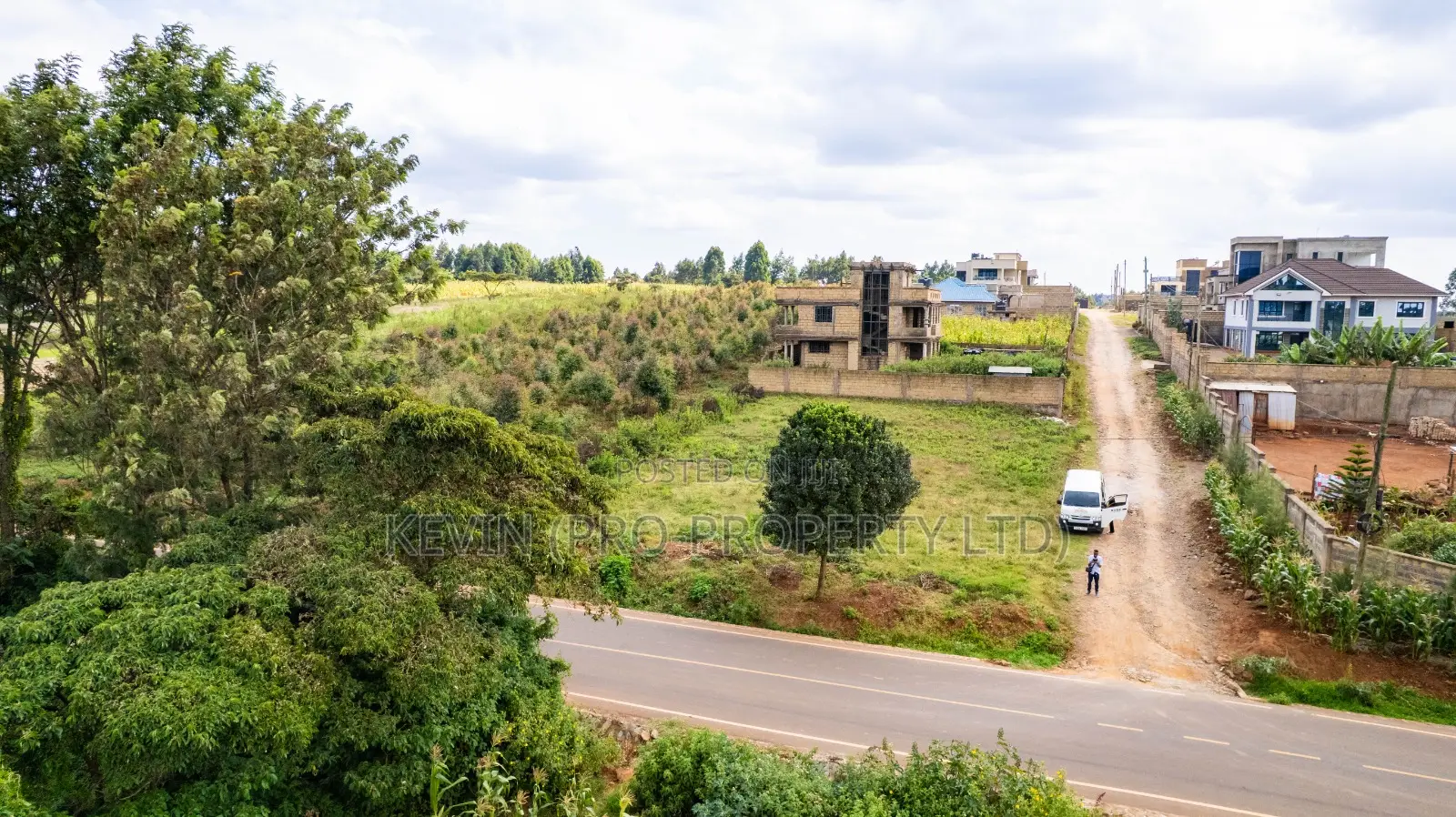 100 by 100 FTS Residential Plot in Gikambura (Jambu TV Road)