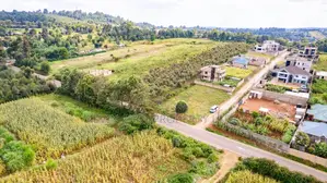100 by 100 FTS Residential Plot in Gikambura (Jambu TV Road)