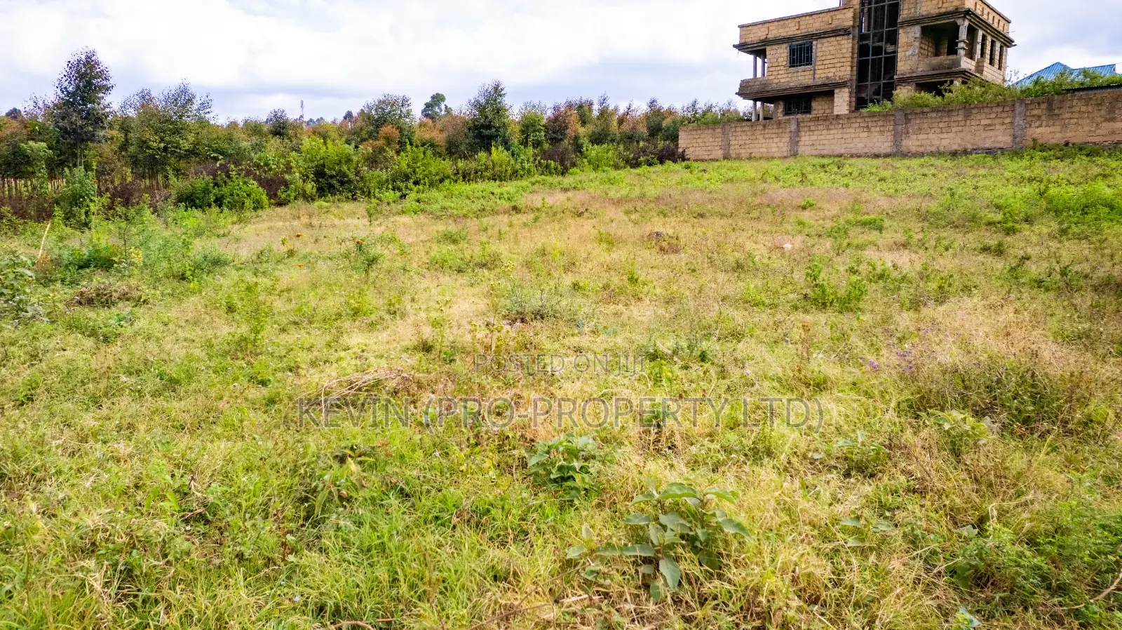 100 by 100 FTS Residential Plot in Gikambura (Jambu TV Road)