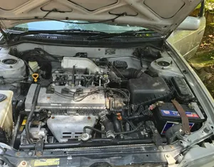 Toyota Corolla 1997 Silver