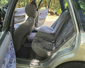 Toyota Corolla 1997 Silver