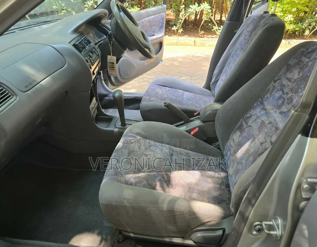 Toyota Corolla 1997 Silver