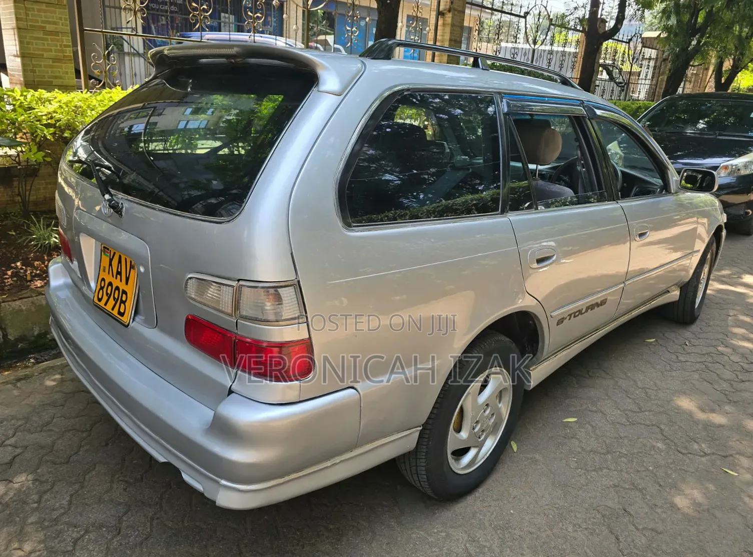 Toyota Corolla 1997 Silver