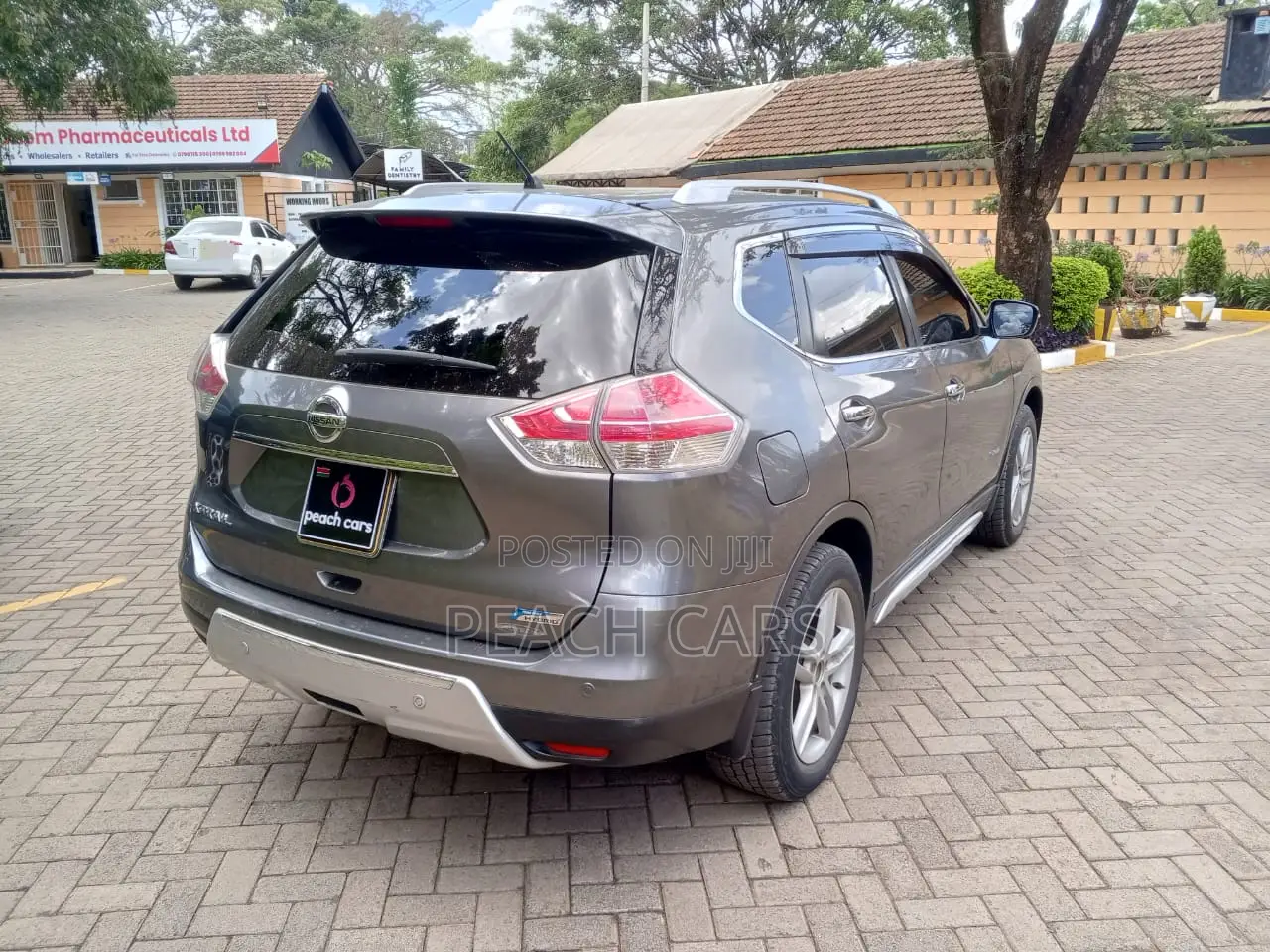 Nissan X-Trail 2016 Gray