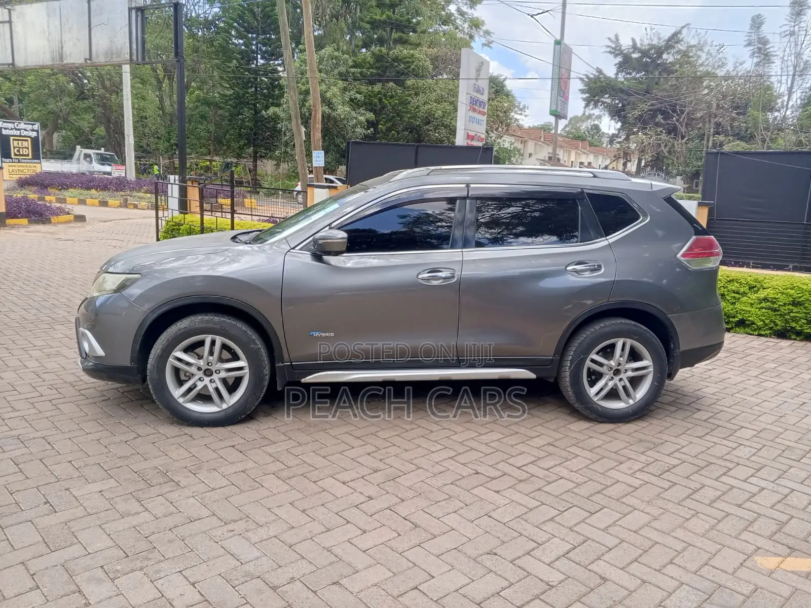 Nissan X-Trail 2016 Gray