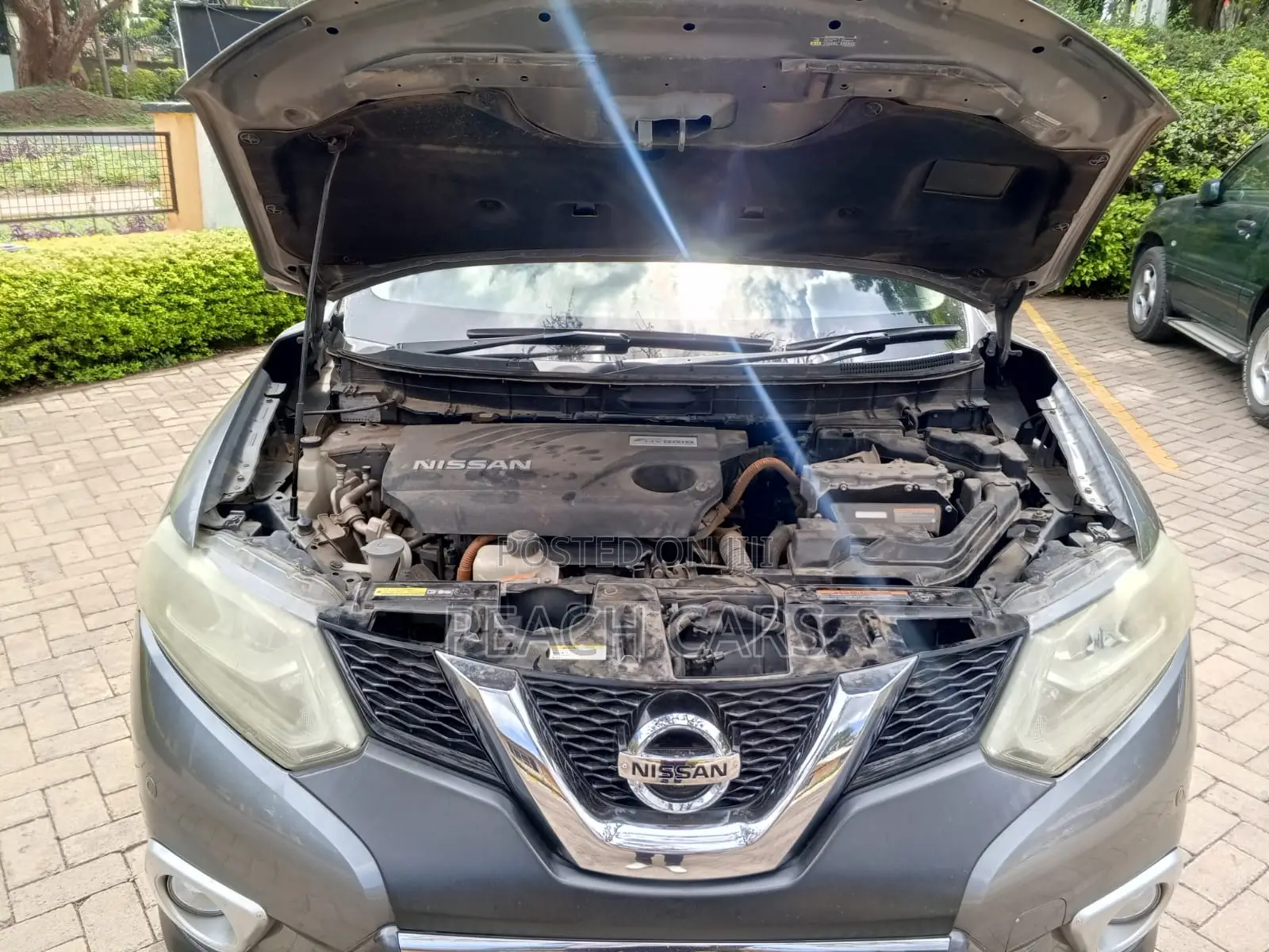 Nissan X-Trail 2016 Gray