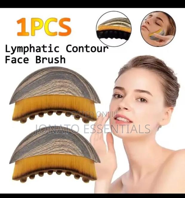 Lymphatic Drainage Face Contour Brush for Glowing Sculpted Skin - main view
