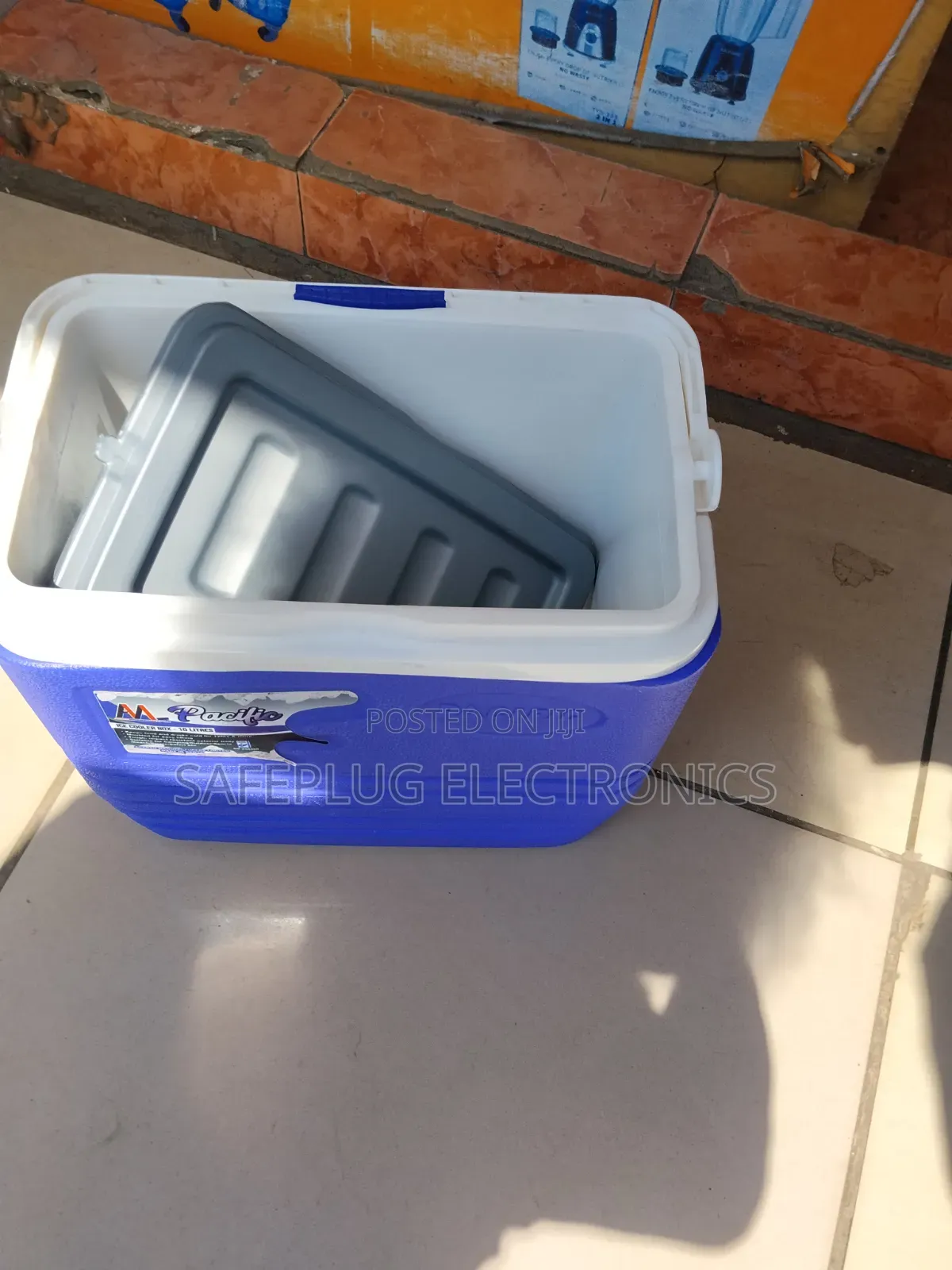 10L Pacific Ice Cooler Box