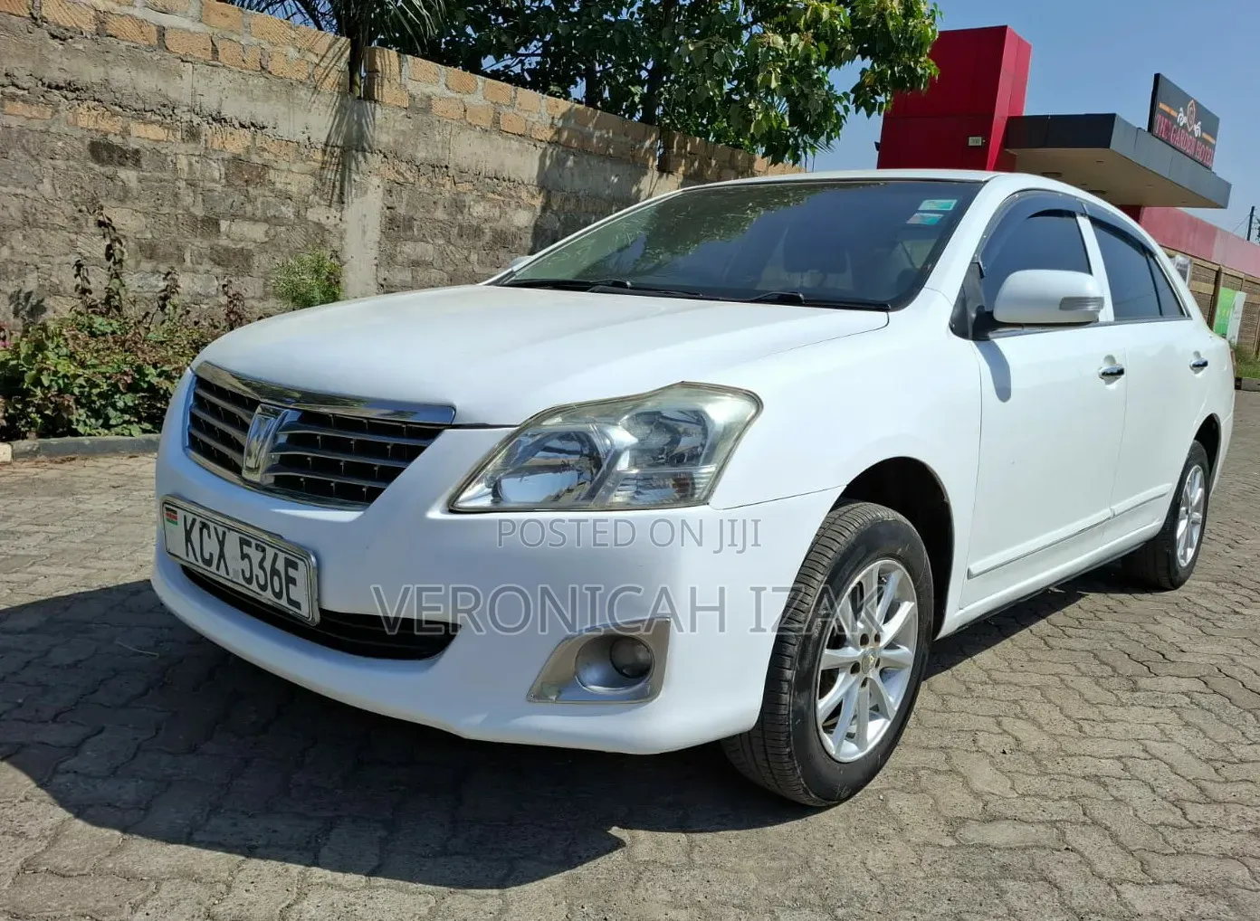 Toyota Premio 2012 White