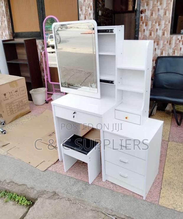 Stylish Vanity Dressing Table - thumbnail 5