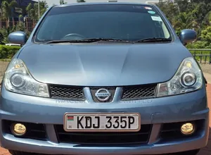 Nissan Wingroad 2015 Blue