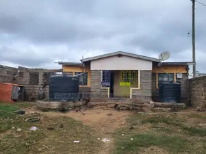 2bdrm House in Utawawla, Narok Town for sale