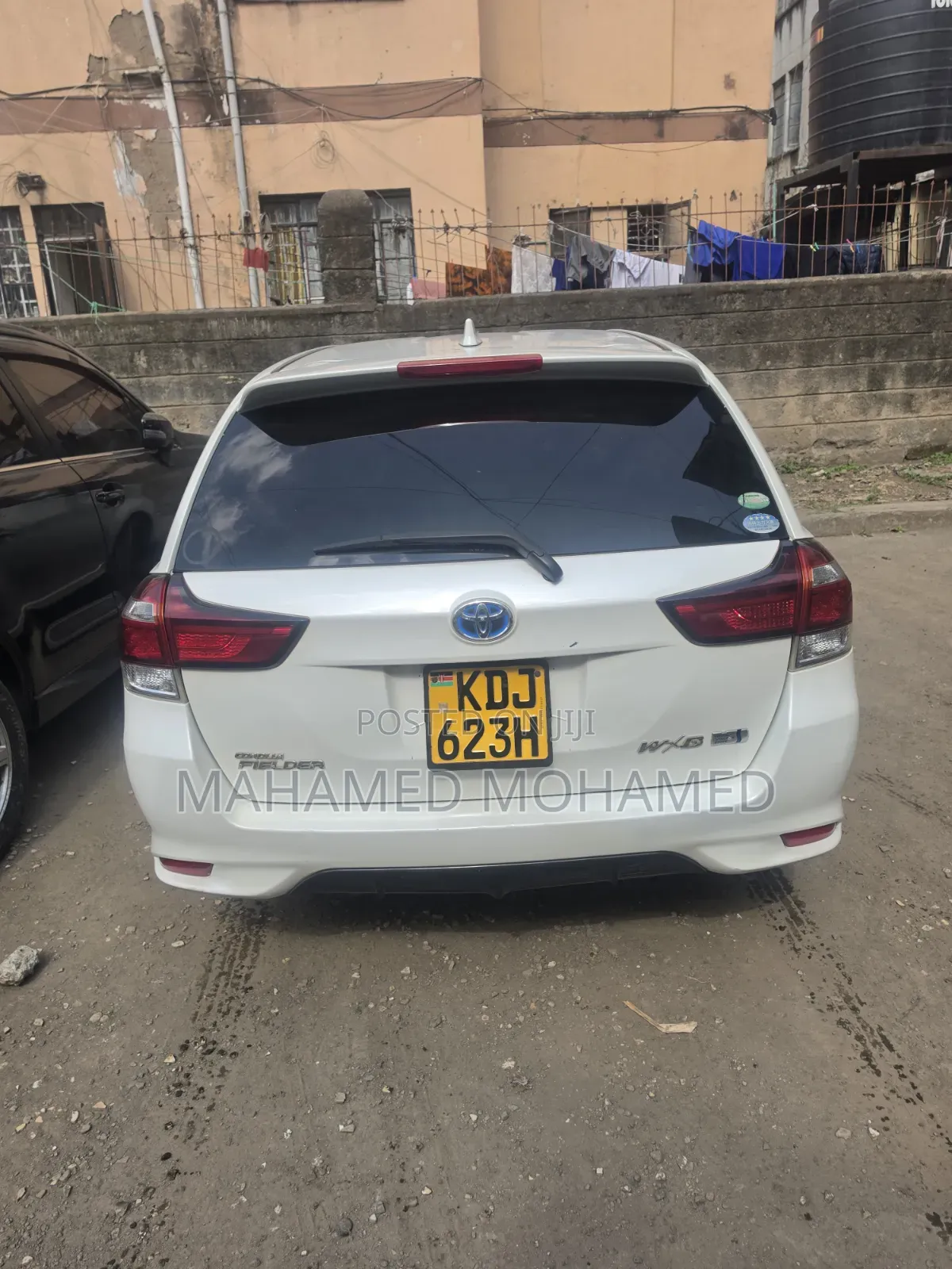 Toyota Corolla Fielder 2015 White